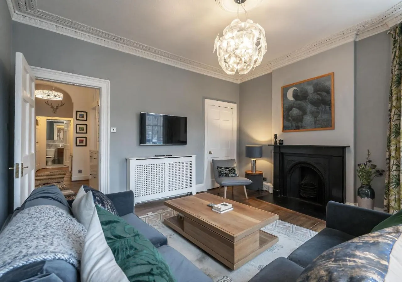 Apartment The St Patrick Square Residence Edinburgh